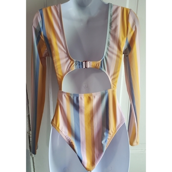 NWT Shade & Shore Multi Stripe Long Sleeve Knot-Front Cut Out One Piece - Picture 7 of 12